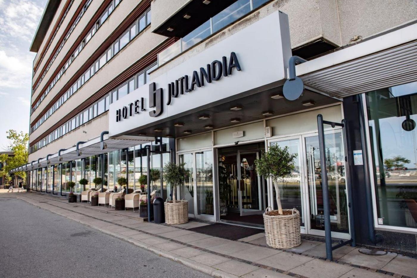 Harbour Living By Jutlandia - Hostel Style Frederikshavn Exterior foto